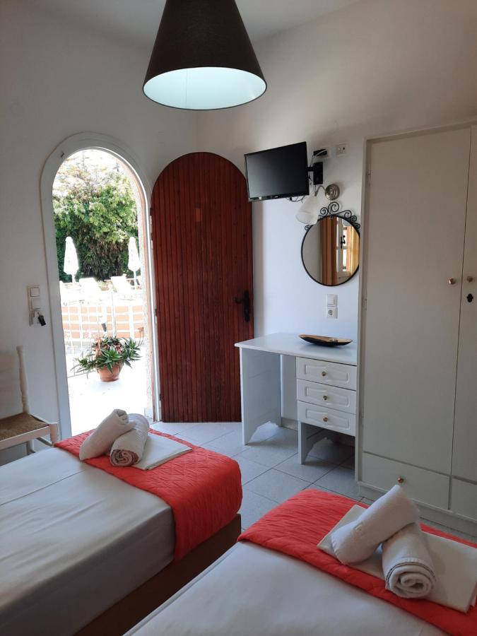 Athina Apartments Stoúpa Extérieur photo